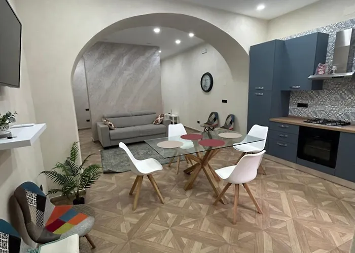 شقة Dimora San Francesco Calabro *